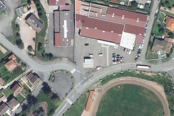intermarche, parking