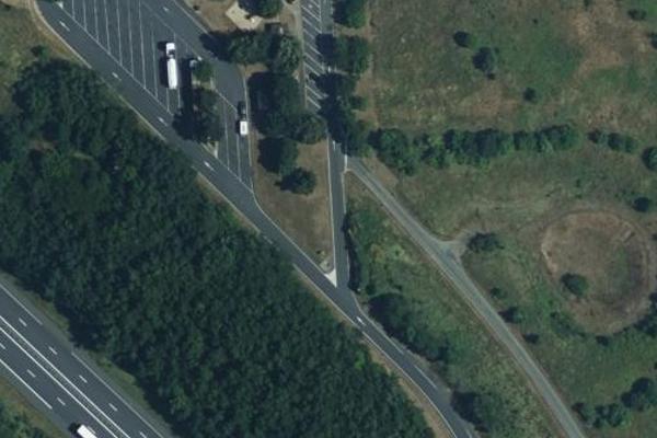Aire de  l'autoroute auzay