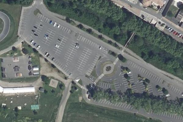 Parc et Parking de la filhole à marmande