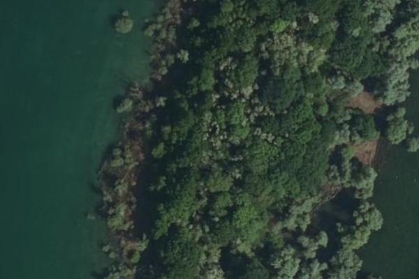 Presqu'île de la petite Italie, plage